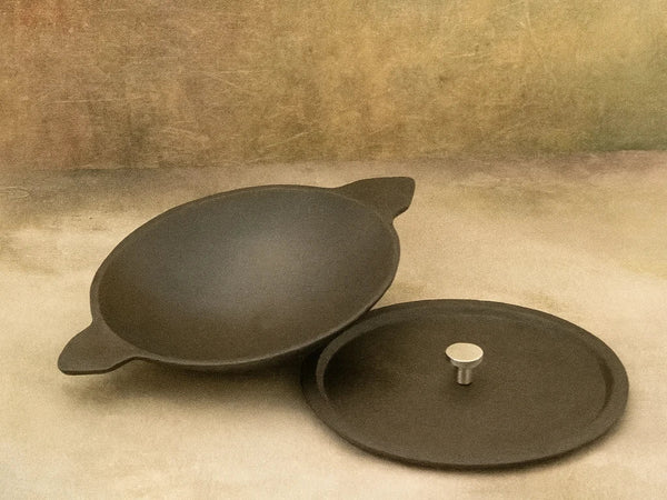 How to Maintain Cast Iron Cookware: A Comprehensive Guide