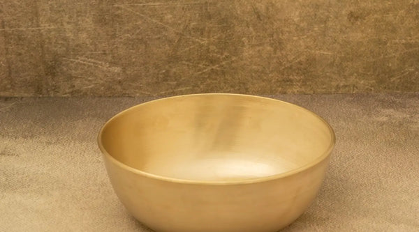 What are the Disadvantages of Bronze Cookware?