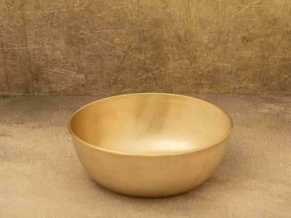 What are the Disadvantages of Bronze Cookware?