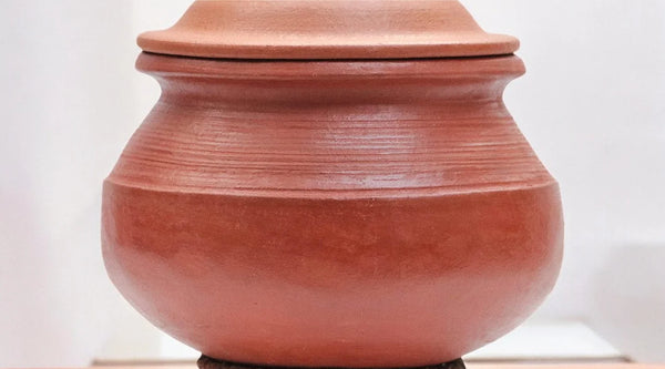 Can we use clay pots in a gas stove?