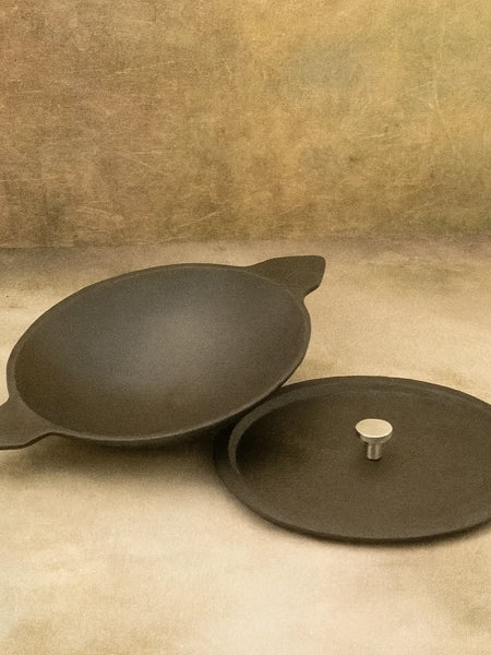 Ecocraft Cast Iron Appam Chatti with Lid – Traditional Palappam Pan