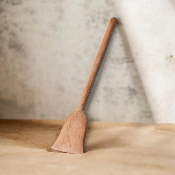 Handcrafted Neem Wood Turner – 37CM  100% Natural & Toxin-Free