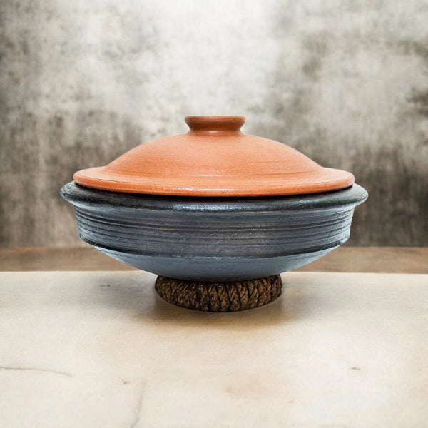 Ecocraft Black Clay Pot with Lid